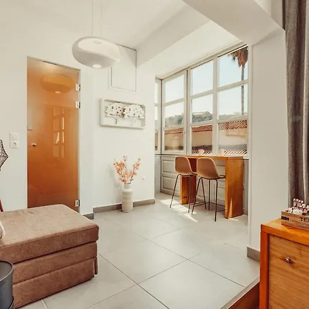 Suitas Apartment